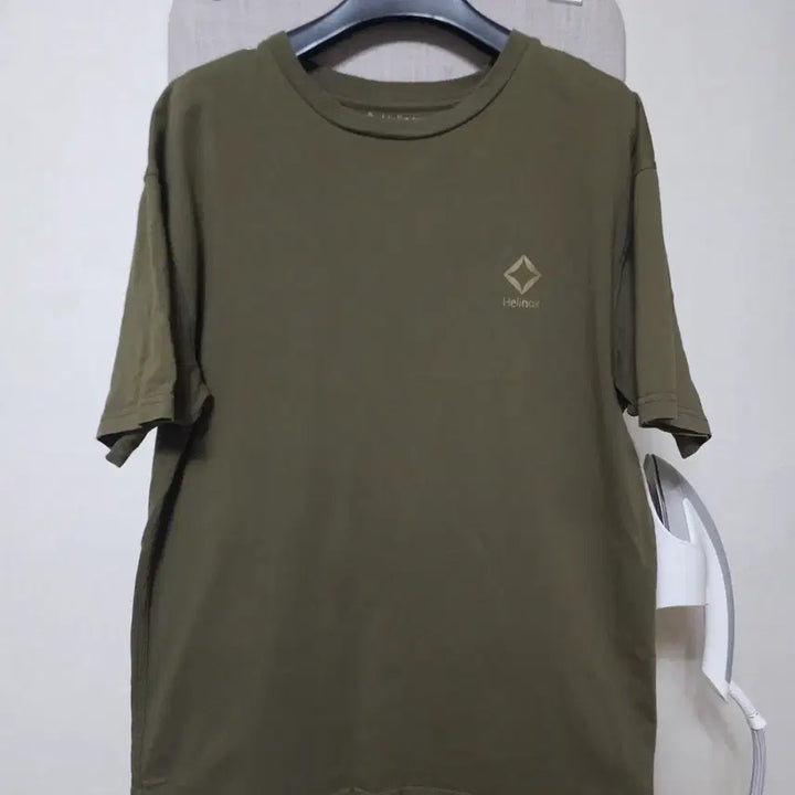 [SOLD OUT] 헬리녹스 반팔 티셔츠 카키색 L