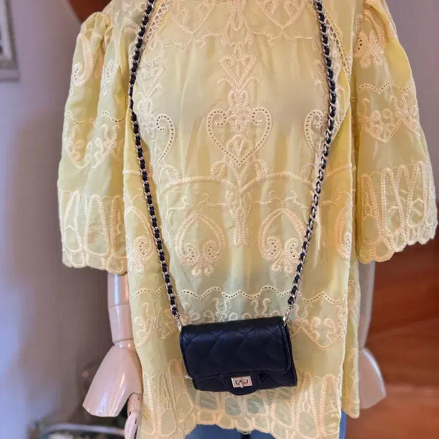 [BUNJANG] Anna Sui Embroidered Blouse / 안나수이 자수 블라우스