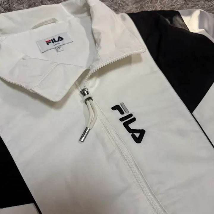 [BUNJANG] Fila REG Fit Vintage Windbreaker / [L] 휠라 REG 핏 구제 바람막이