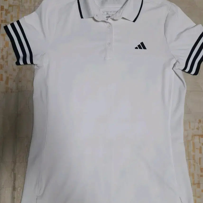 [BUNJANG] Adidas Golf White Three-Stripes Short-Sleeve Polo Shirt / [상태최상] 아디다스골프 흰색 삼선 반팔 폴로티 냉감티셔츠