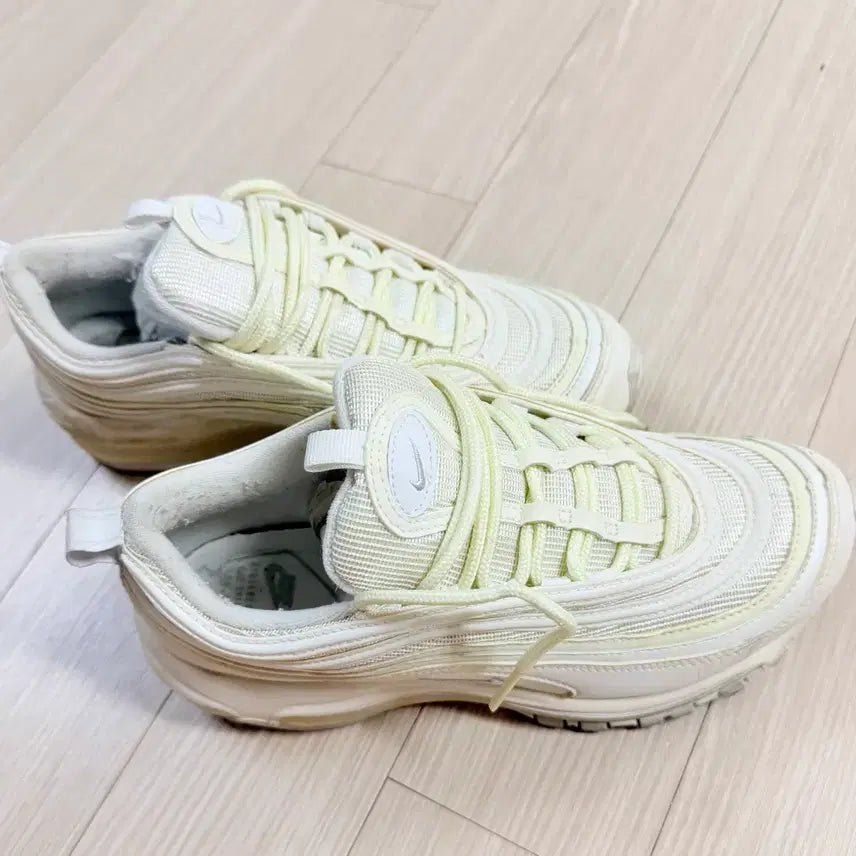 [BUNJANG] Nike Air Max 97 Triple White Sneakers / 나이키 에어맥스 트리플화이트(240)