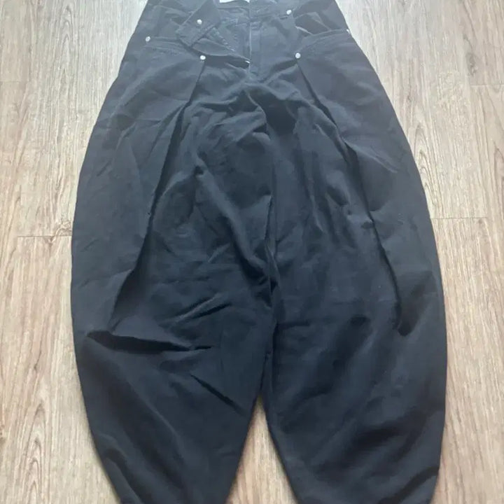 [BUNJANG] IDontWannaSell Balloon Fit Cotton Pants Size 0 / 아이돈워너셀 벌룬팬츠