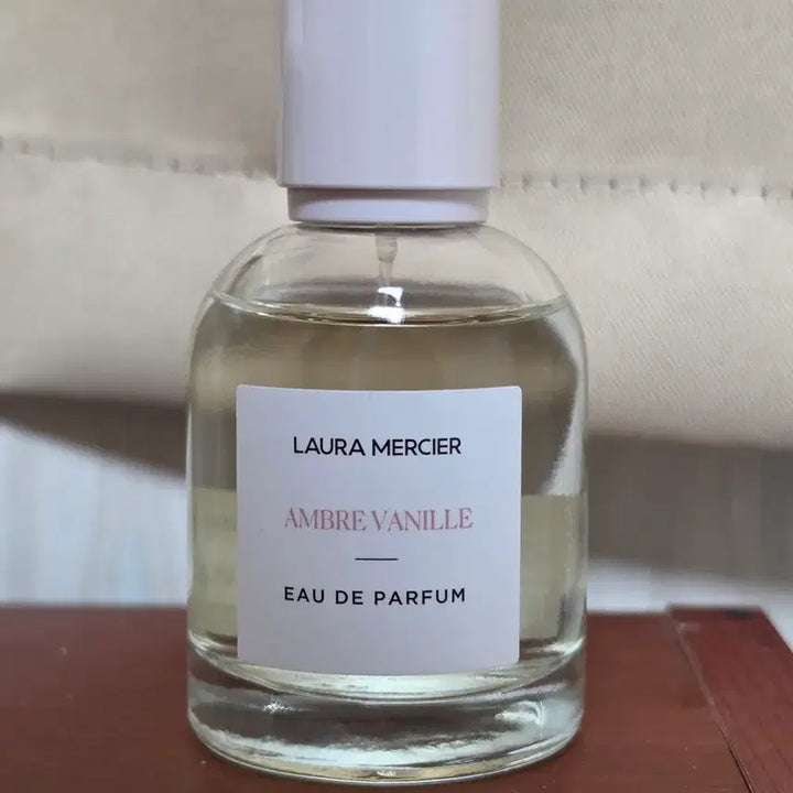 [BUNJANG] Laura Mercier Amber Vanilla Body Cream / 로라 메르시에 앰버바닐라