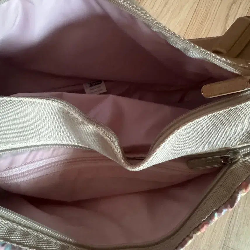 [BUNJANG] Lesportsac Flower Pattern Crossbody Bag / 레스포삭 플라워 패턴 크로스백