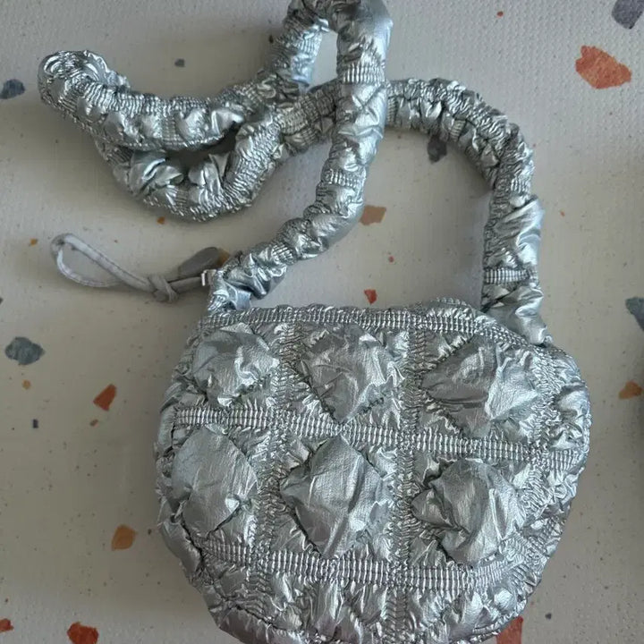 [BUNJANG] Carlyn Poing Bag / 칼린 포잉백