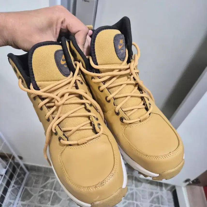 [BUNJANG] Nike ACG Manoa Leather "Hasty Pack" Brown / 나이키 마노아 레더 헤이스택 브라운 266 크림