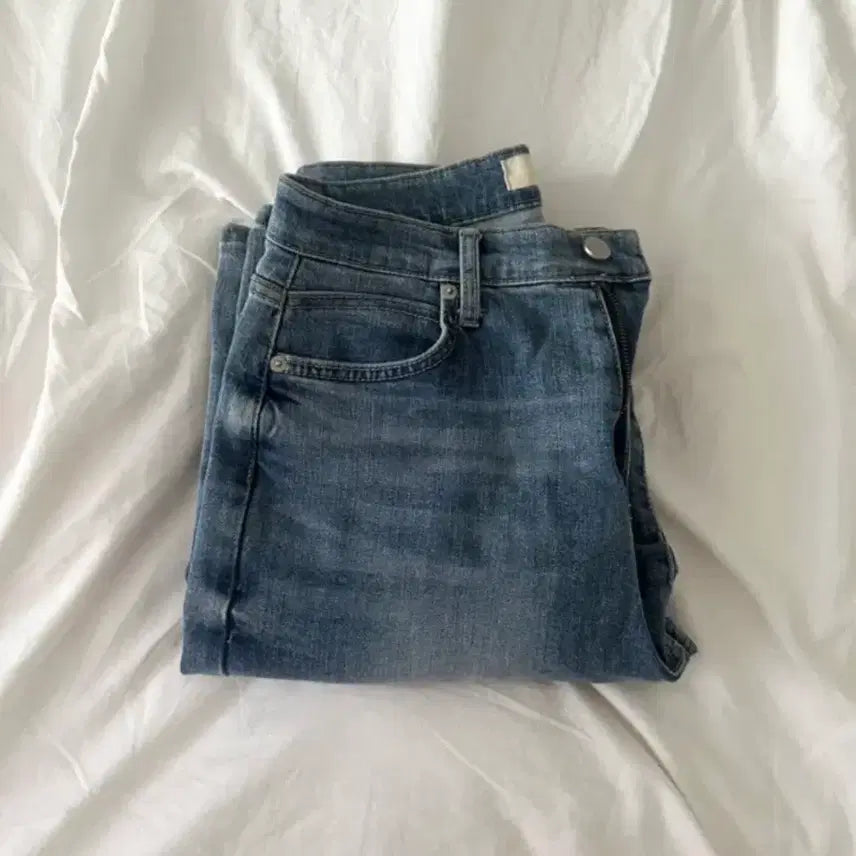 [BUNJANG] Blanc de Moon Semi Straight Denim Pants L (28-29) New / 블랑드문 세미 일자 데님 L 28-29 새제품
