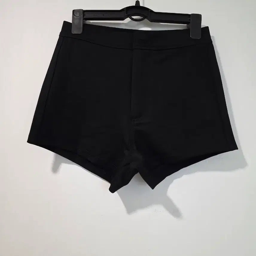 [BUNJANG] Spandex Short Pants (2 Colors, Size S) / 화이트/블랙 반바지  2종 스판 숏팬츠 s사이즈 새제품