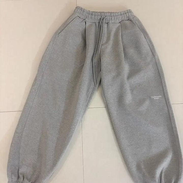 [BUNJANG] Under My Car Mu.03 Sweatpants Grey / 언더마이카 Mu.03 스웨트 팬츠 그레이