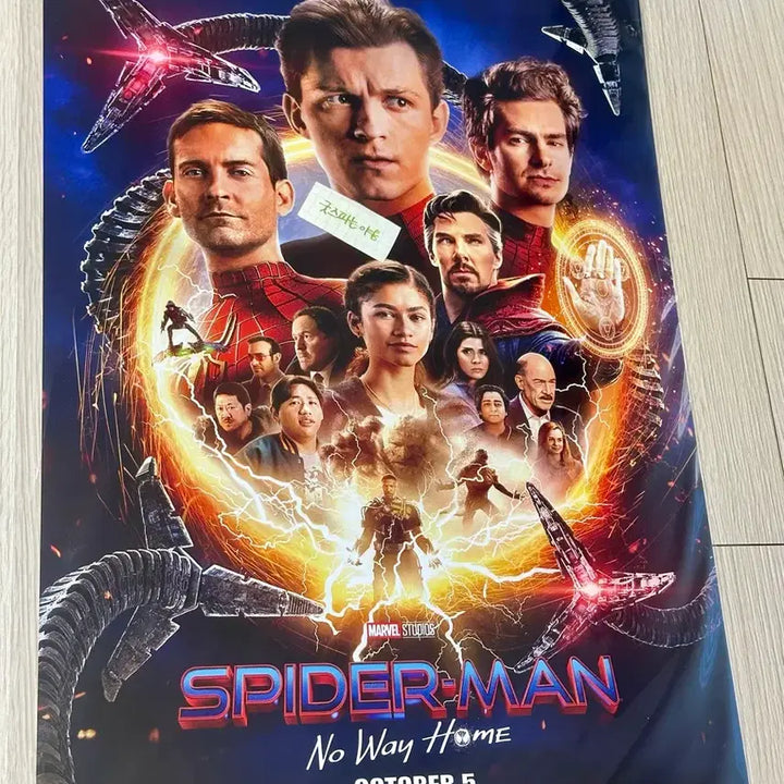 [BUNJANG] Spider-Man: No Way Home Main Poster (A3) / [초희귀한정판]영화 스파이더맨 노웨이홈 메인 포스터(A3)