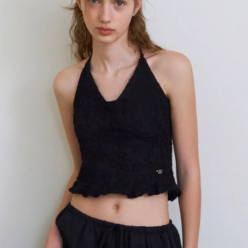 [BUNJANG] Without Summer Flower Pattern Halter Top Black / 위드아웃썸머 플라워 패턴 홀터 탑 블랙