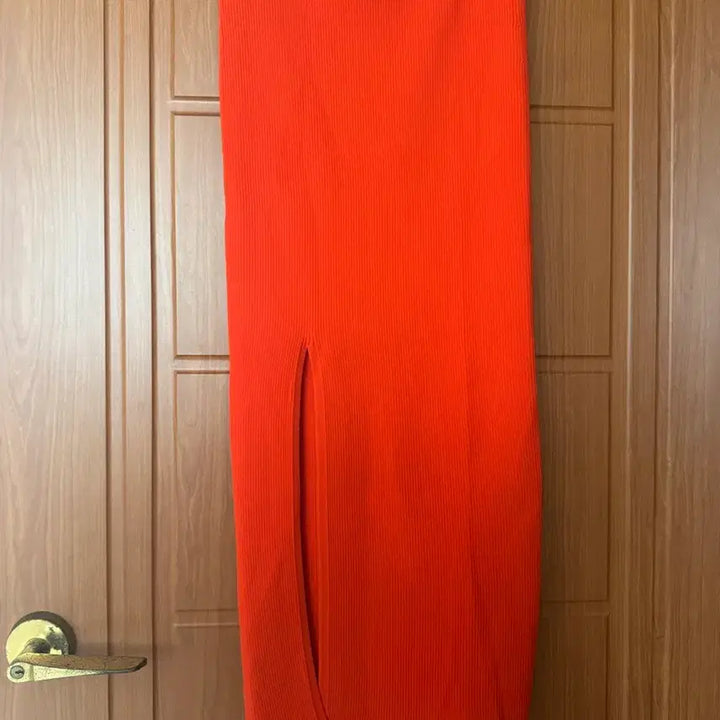 [BUNJANG] Zara Ribbed Knit Midi Skirt Orange / 자라 니트 스커트 새 옷