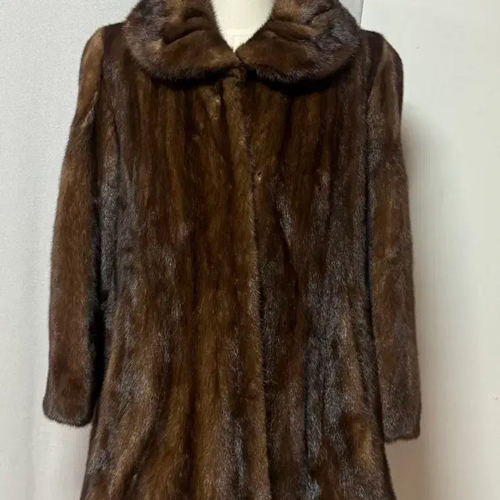 [BUNJANG] Jindo Royal Saga Mink Half Coat Brown A-Line / 최상급상태) 진도 로얄 사가 밍크 하프코트 브라운 A라인