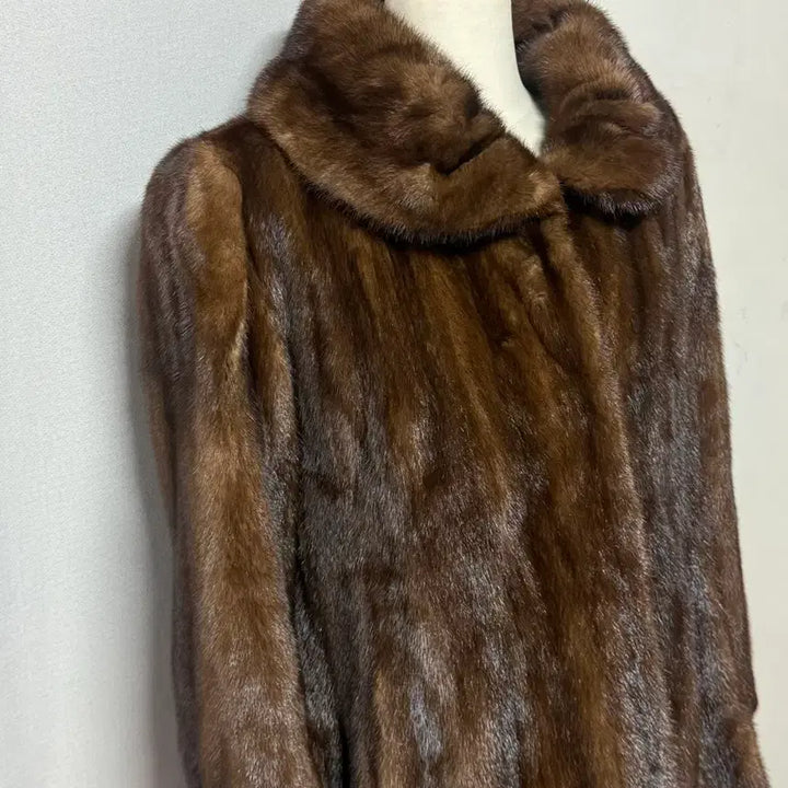 [BUNJANG] Jindo Royal Saga Mink Half Coat Brown A-Line / 최상급상태) 진도 로얄 사가 밍크 하프코트 브라운 A라인