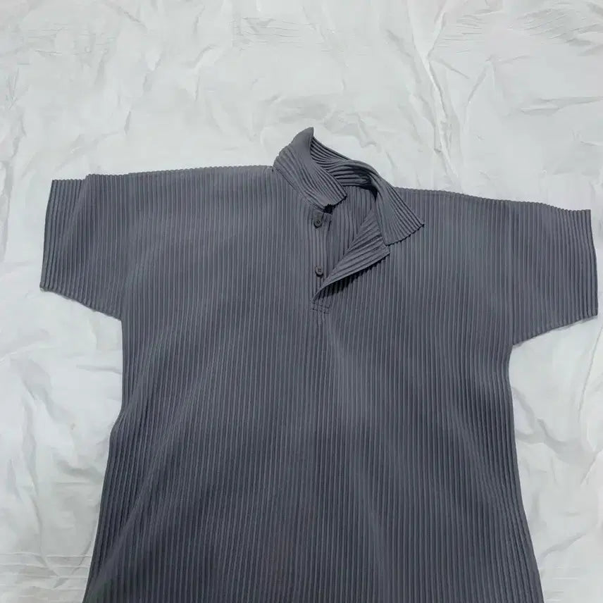 [BUNJANG] Homme Plissé Issey Miyake Monthly Warm Grey Size 4 / 옴므플리세 24년 5월 먼슬리 웜그레이 4