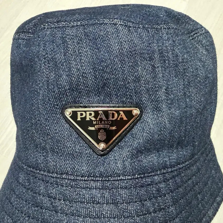 [BUNJANG] Prada Denim Bucket Hat XL / 프라다 데님 버킷햇 xl