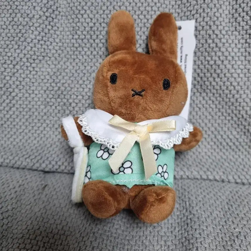 [BUNJANG] Tanning Miffy One Piece Doll Keychain / 태닝미피 원피스 인형키링