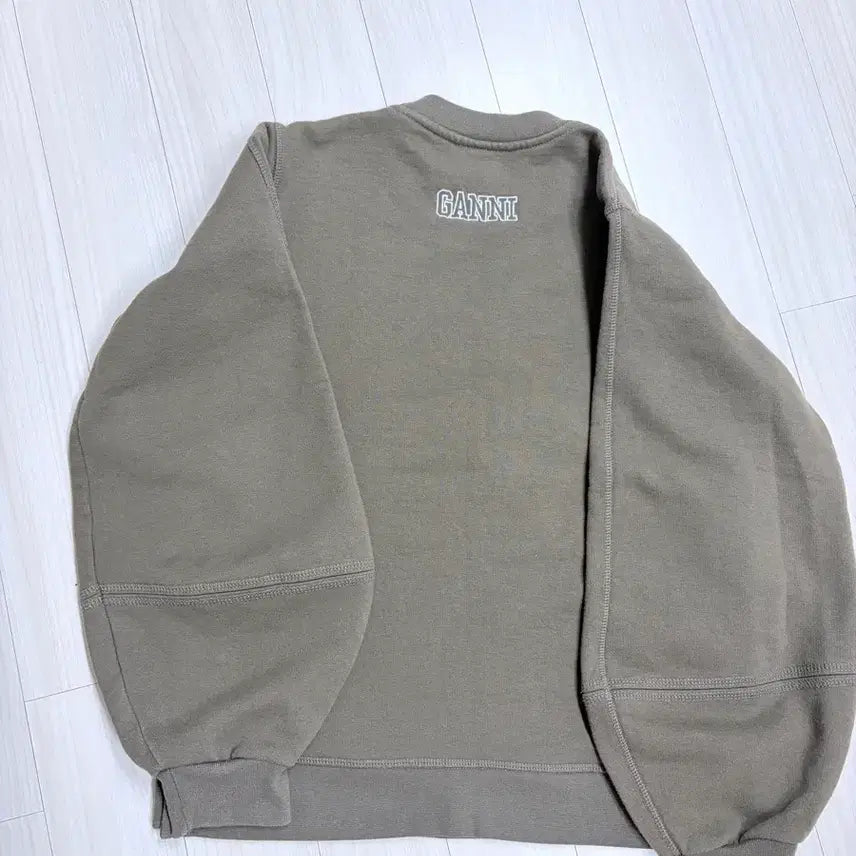 [BUNJANG] GANNI Back Logo Puff Sleeve Sweatshirt XS / 가니 백로고 맨투맨 퍼프 슬리브, xs사이즈 GANNI