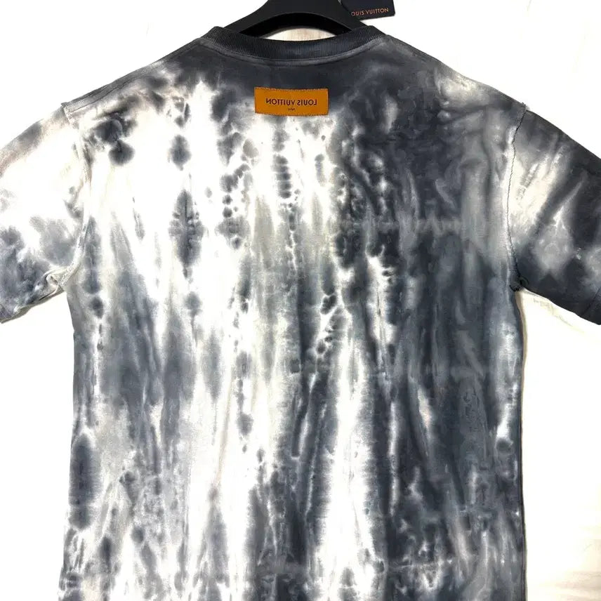 [BUNJANG] Louis Vuitton Tie-Dye Print T-Shirt / [박보검 착용]루이비통 타이다이 프린트 티셔츠