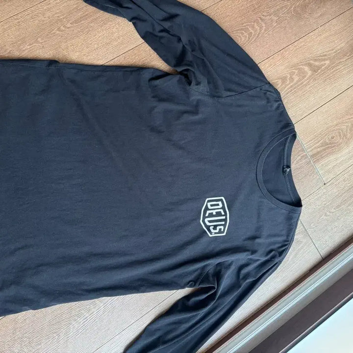 [BUNJANG] Deus Ex Machina Tokyo Harajuku Long Sleeve XL / 데우스 엑스 마키나 도쿄 하라주쿠 롱슬리브 xl 팝니더