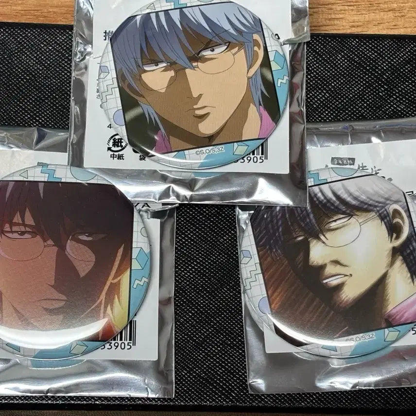 [BUNJANG] Gintama Gintoki Ginpachi Kintoki Set 3 Types Can Badges (New) / 은혼 삼젯 긴파치 긴토키 캔뱃지 3종 세트 판매(새상품)