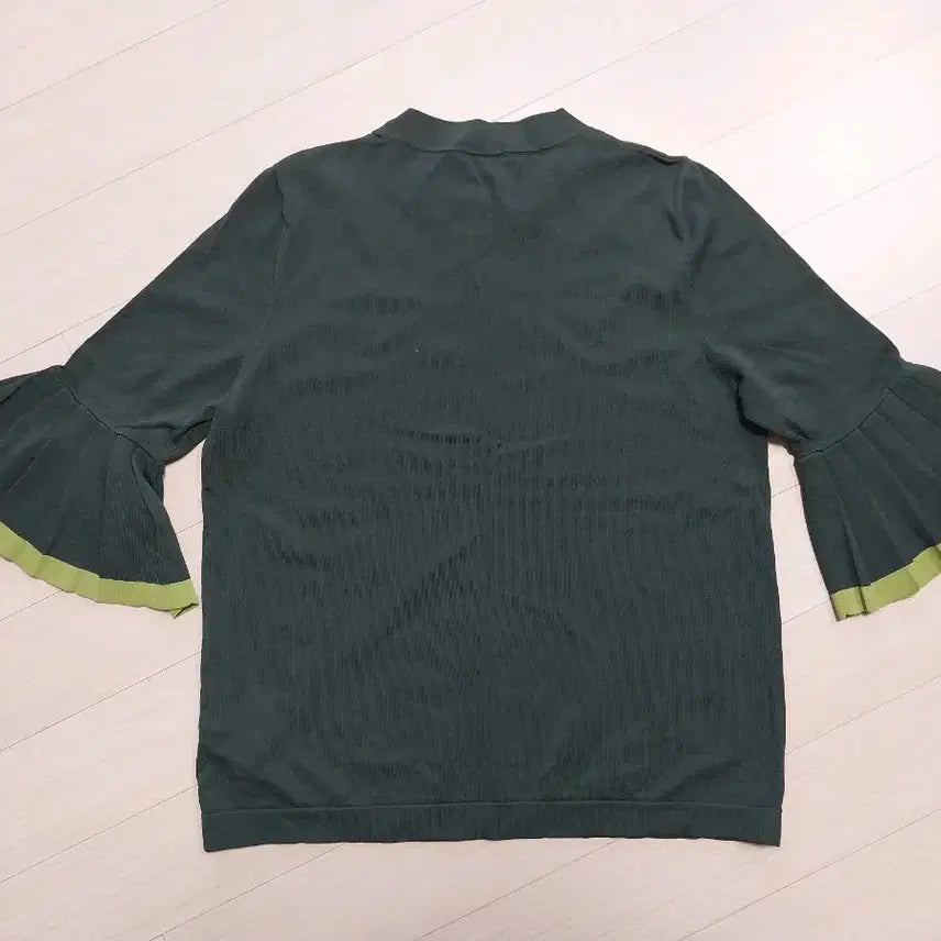 [BUNJANG] COS Pleated Sleeve Knit Top (Size S) / cos 소매 플리츠 니트55~66가능