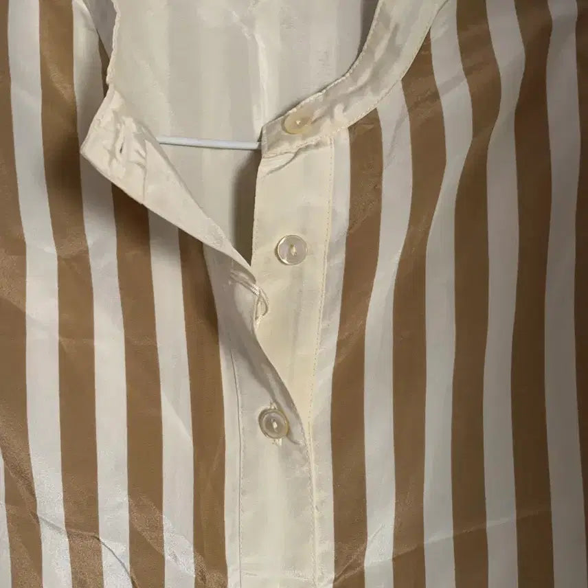 [BUNJANG] Vintage Striped Blouse / 빈티지 스트라이프 블라우스