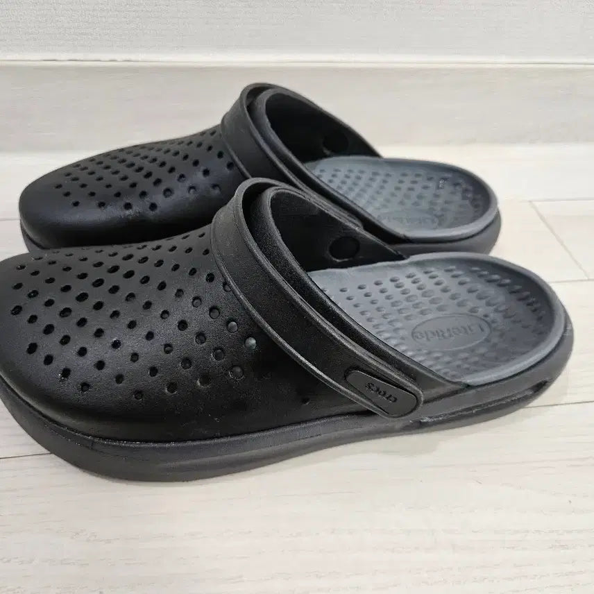 [BUNJANG] Crocs Literide Inmotion Clog Sandals Black 275 / 크록스 라이트라이드 인모션 클로그 샌들 슬리퍼 아쿠아슈즈 블랙 275