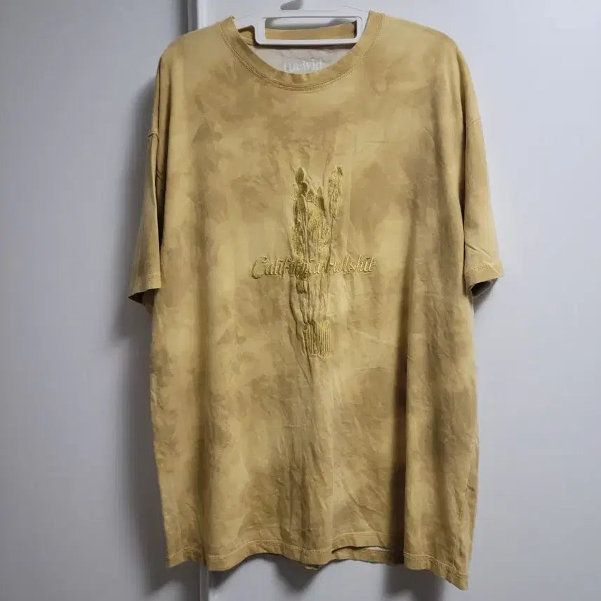 [BUNJANG] Tuwid Mustard Short Sleeve T-Shirt Size 3 / 투위드 머스타드 반팔 티셔츠 3사이즈