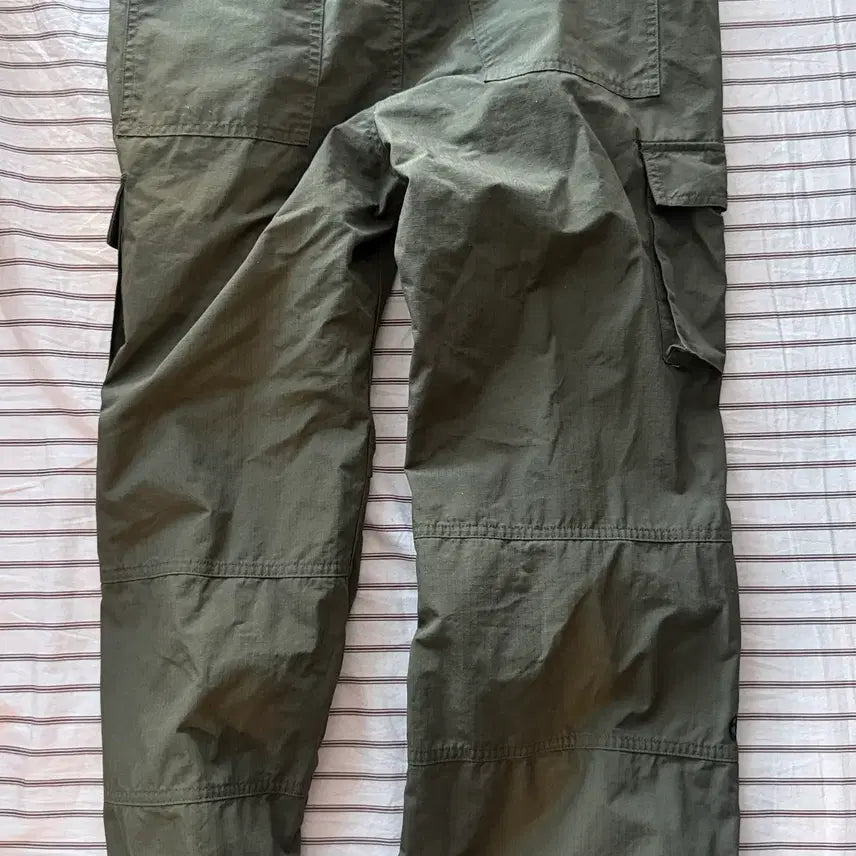 [BUNJANG] L ) No Manual T.C.U Pants / L ) 노매뉴얼 T.C.U PANTS