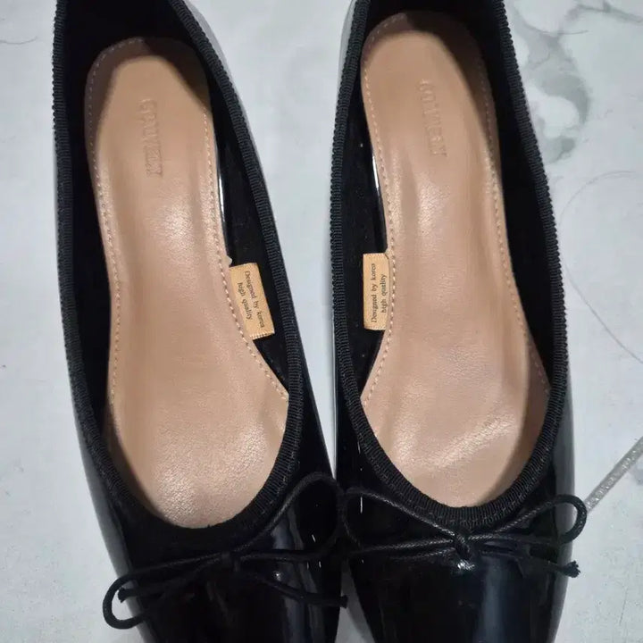 [BUNJANG] Black Ribbon Flat Shoes (Size 230) / 검정색 리본 플랫슈즈 230사이즈
