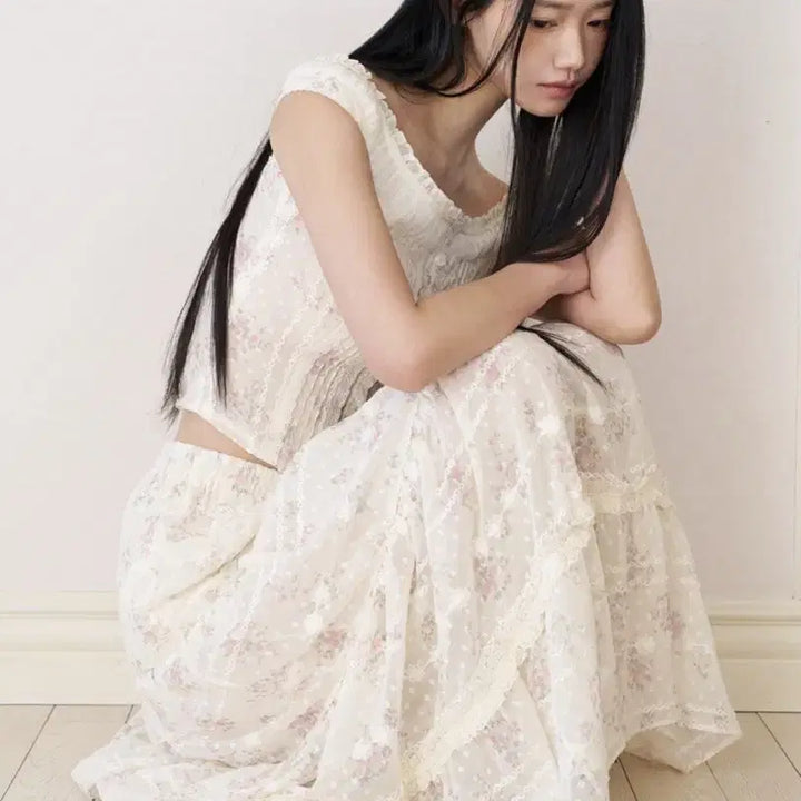 [BUNJANG] Labelle Blanc Clara Rose Two-Piece Setup / 라벨르블랑 클라라로즈 투피스 셋업