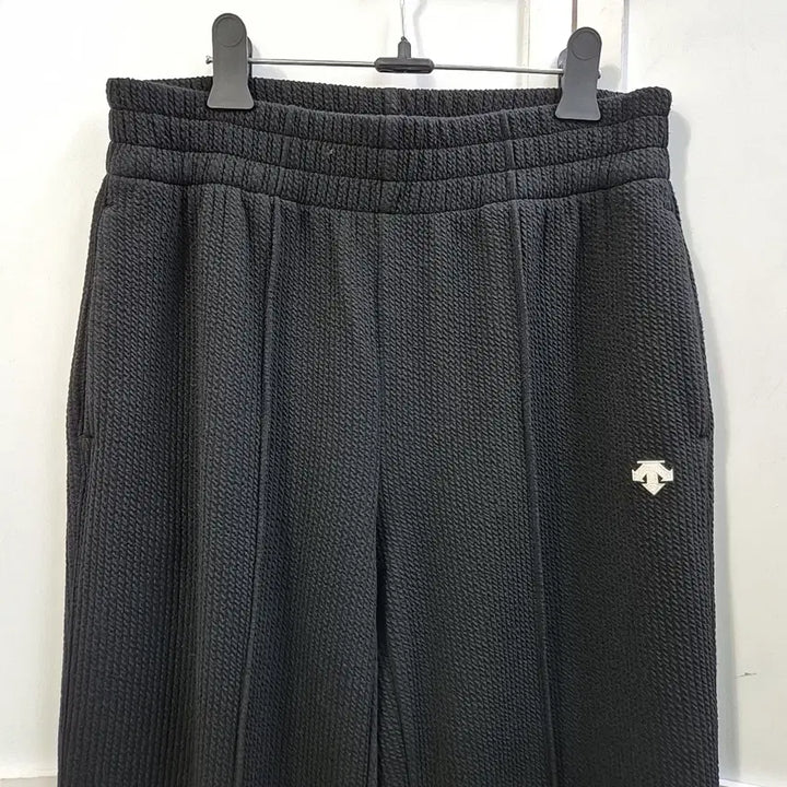 [BUNJANG] Descente Ribbed Wide Training Pants Women&