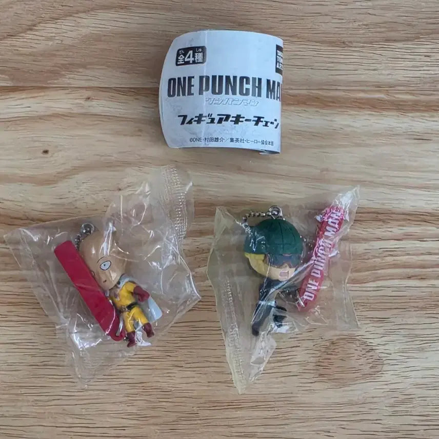 [BUNJANG] One-Punch Man Strap Gacha Set (2 Types) / [희귀/고전] 원펀맨 스트랩 가챠 2종 일괄