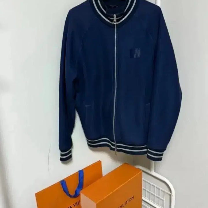 [BUNJANG] Louis Vuitton Aloha Embroidered Zip-Up Bomber Jacket / LOUIS VUITTON 루이비통 알로하 자수 집업 봄버 자켓