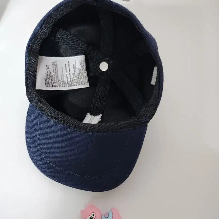 [SOLD OUT] BTS 멤버십 모자키링(개봉미사용)