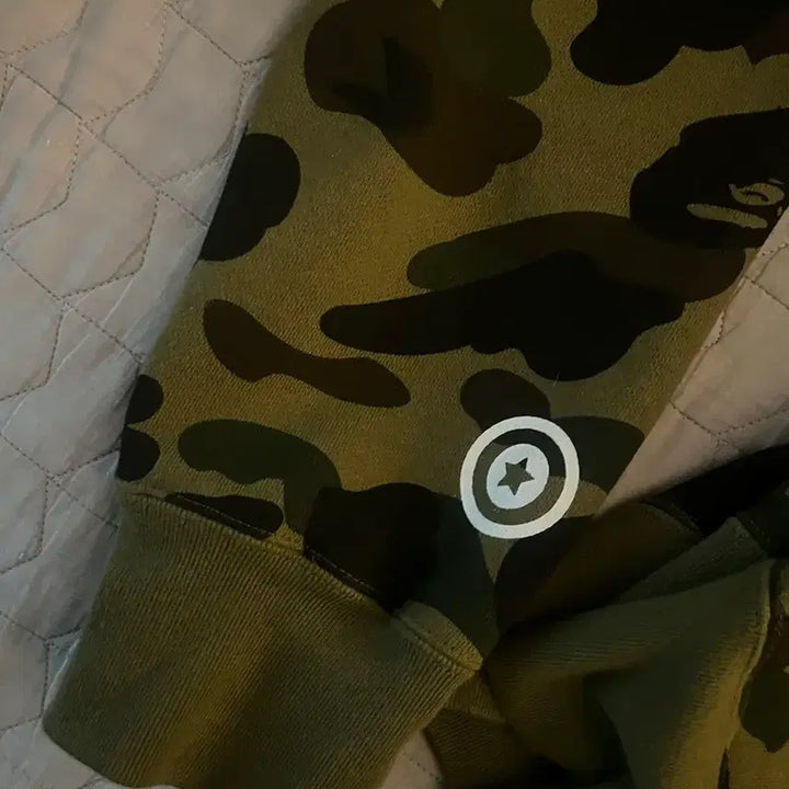 [BUNJANG] BAPE Green Camo Shark Full Zip Hoodie XL / 베이프 녹계 xl