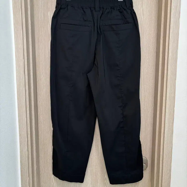[BUNJANG] Time Homme Relaxed Fit Single Pleat Nylon Blend Banding Pants Black / 타임옴므 릴렉스핏 원턱 나일론혼방 밴딩팬츠78/블랙