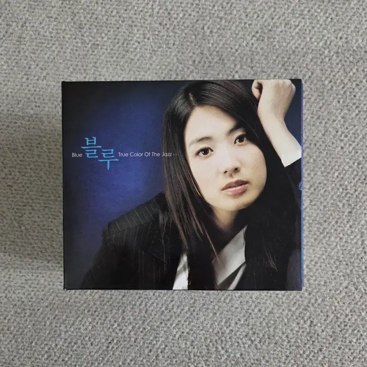 [BUNJANG] Lee Yo Won Blue (Jazz 10 for 1) Jazz Compilation CD Box Set / 음악cd 이요원의 Blue (Jazz 10 for 1)재즈씨디