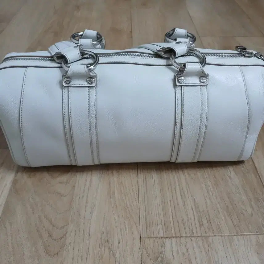 [BUNJANG] MCM Genuine White Boston Bag Tote Bag / MCM 정품 화이트 보스턴백 토트백 가방