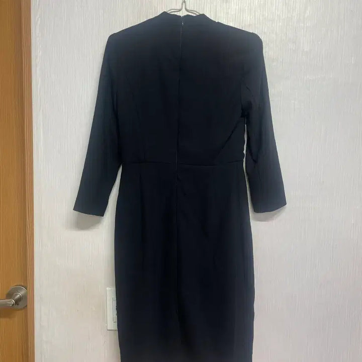[BUNJANG] Black Midi Dress for Formal Occasions / 하객룩 블랙 원피스