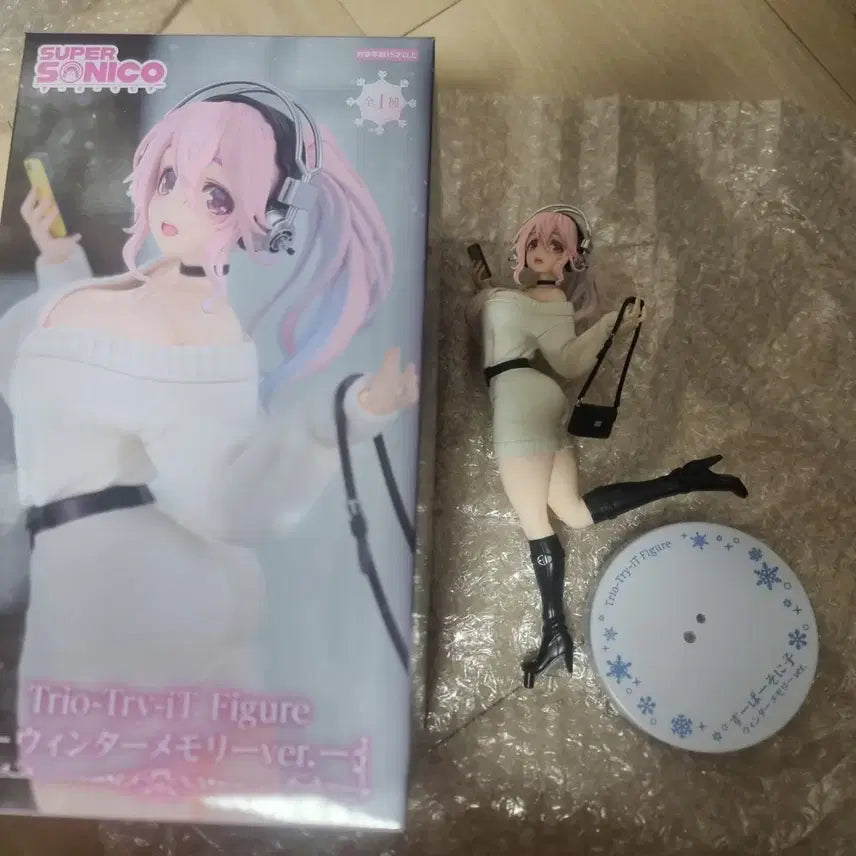 [BUNJANG] Furyu Super Sonico Winter Memory Figure / 후류 슈퍼 소니코 윈터 메모리 피규어