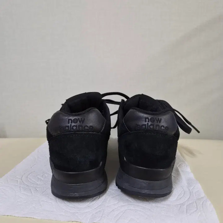[BUNJANG] New Balance 996 Triple Black Sneakers (Size 275) / 뉴발란스 996 트리플블랙 275