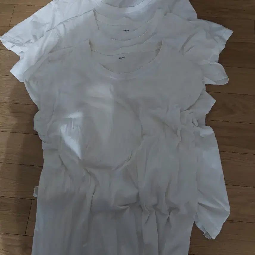[BUNJANG] JAJU 2XL White Short-Sleeve T-Shirts (3-Pack) / JAJU 화이트 2XL 반팔티 3장