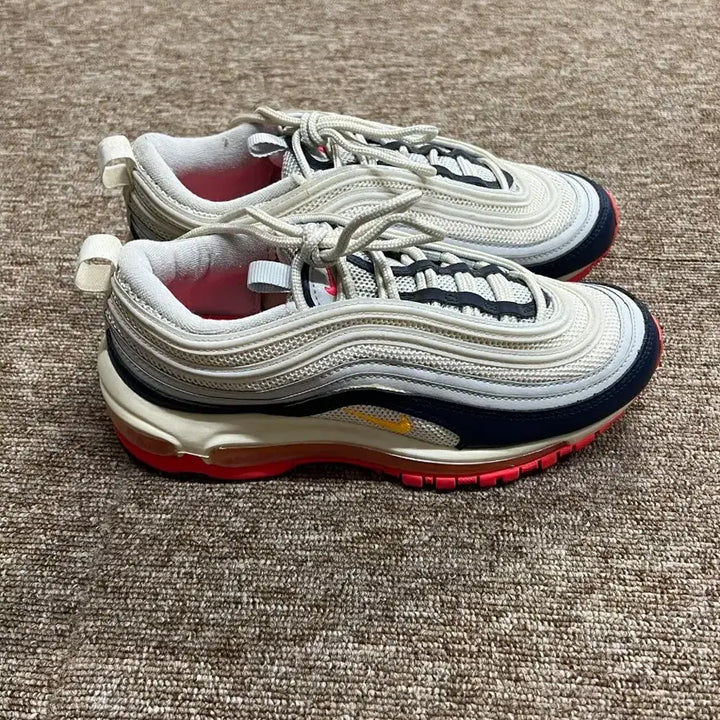 [BUNJANG] Nike Air Max 97 Sneakers (235mm) / 나이키 에어맥스 97 운동화 235mm