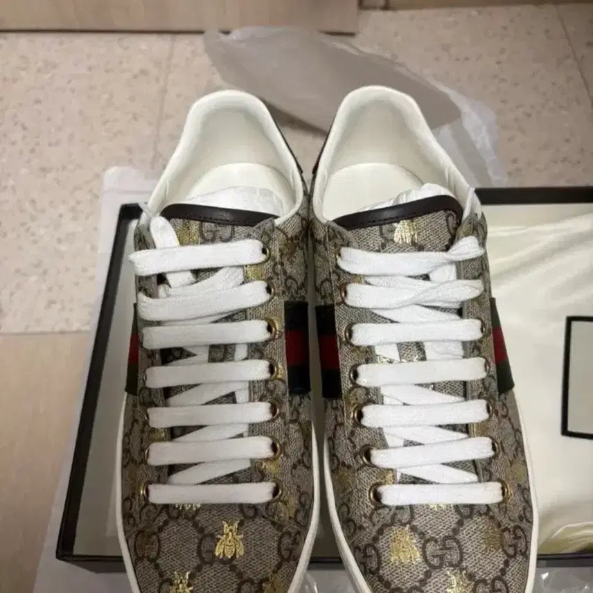 [BUNJANG] Gucci GG Bee Sneakers / 구찌 GG 꿀벌 스니커즈