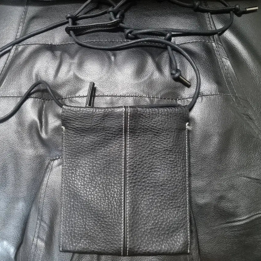 [BUNJANG] Years Ago Shakoosh Mini Bag / 이얼즈어고 샤코슈 미니백