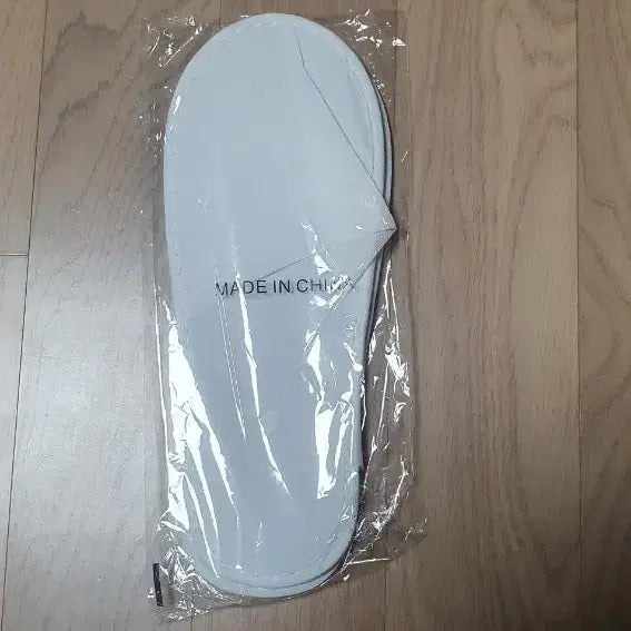 [BUNJANG] White Bedroom Slippers (New) / 침실용 흰색 슬리퍼 새상품