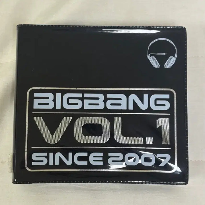 [BUNJANG] BIGBANG 1st Full Album Vol. 1 (Includes 2 Mounts) / 빅뱅 정규 1집 (마운트 2종 포함 + 풀구성)