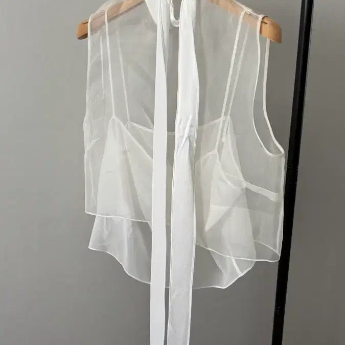 [BUNJANG] Miu Miu Organza Tie Blouse / 미우미우 오간자 탑 타이 블라우스 40